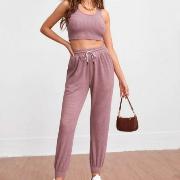 Jogger Set - Picture 5 of 5